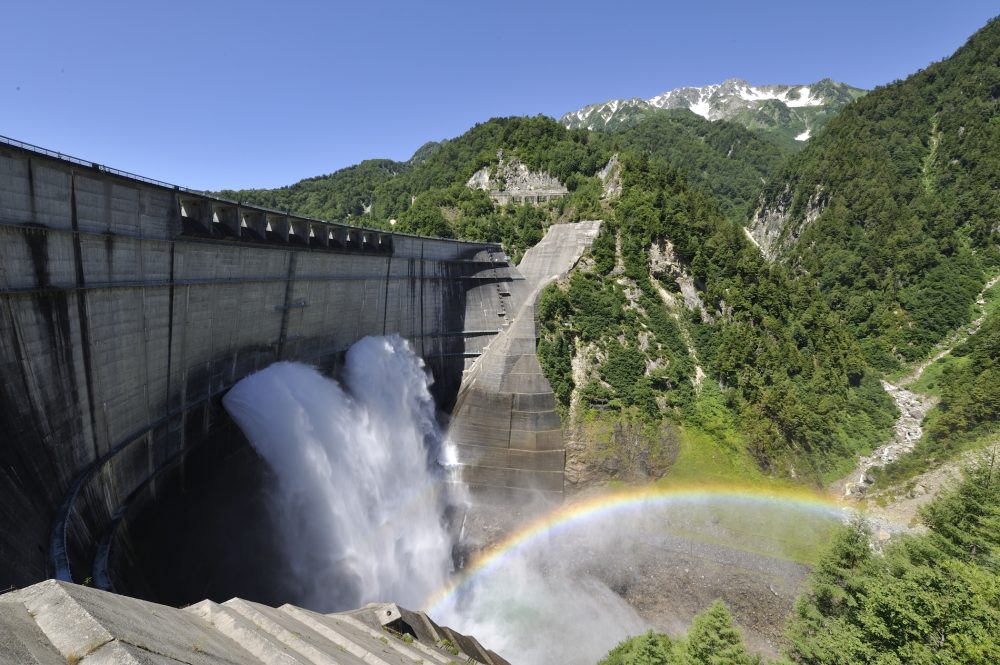 구로베 댐
